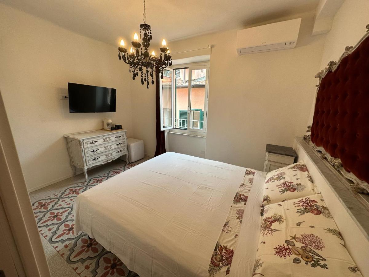 Elegante Stanza Rossa Mottino23 Bed & Breakfast Lerici Dış mekan fotoğraf