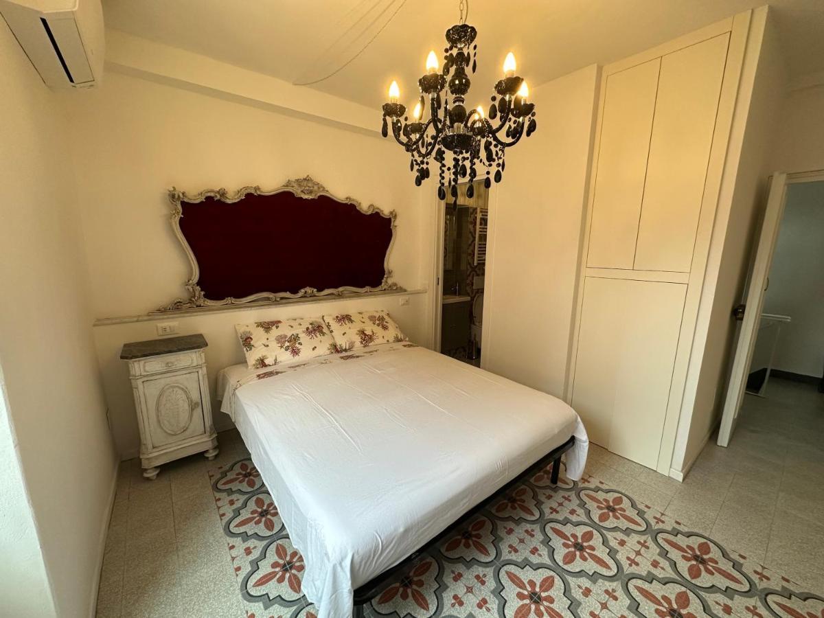 Elegante Stanza Rossa Mottino23 Bed & Breakfast Lerici Dış mekan fotoğraf