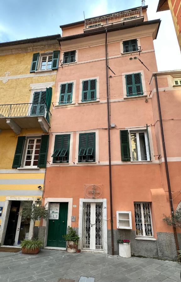 Elegante Stanza Rossa Mottino23 Bed & Breakfast Lerici Dış mekan fotoğraf